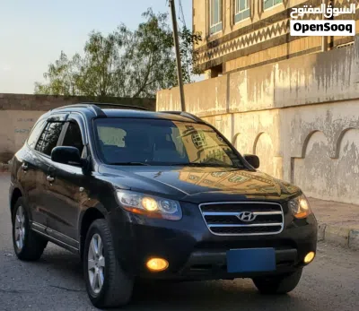 Hyundai Santa Fe Limited 2
