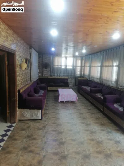 عمارة مكونة من 4 شقق 2