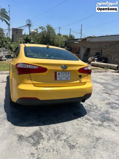 Kia Forte GT 4