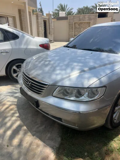هيونداي ازيرا Standard 4