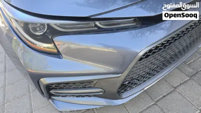 Toyota Corolla SE 4