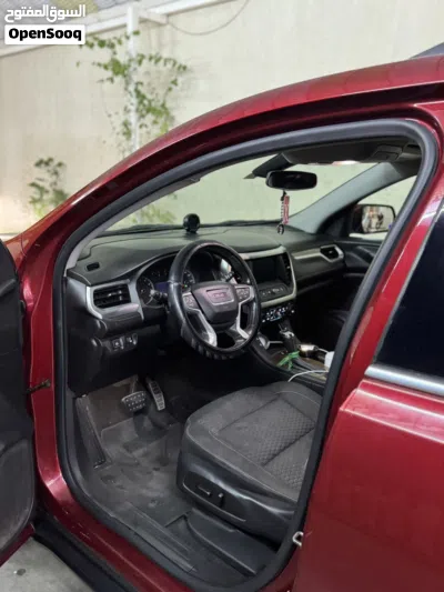 GMC Acadia SLE 3