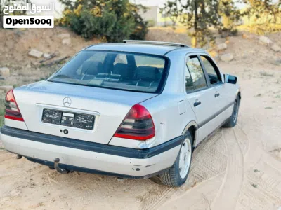 Mercedes Benz C-Class C 200 2