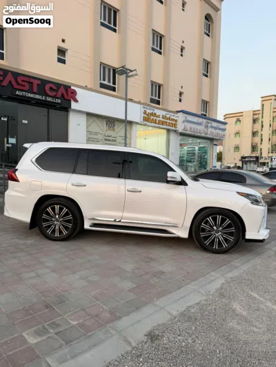 Lexus LX LX 570 4