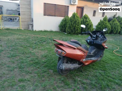 Honda Forza 4