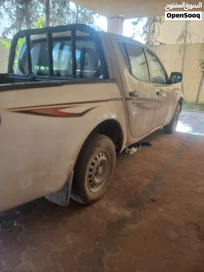 ميتسوبيشي L200 Double Cab GL 3
