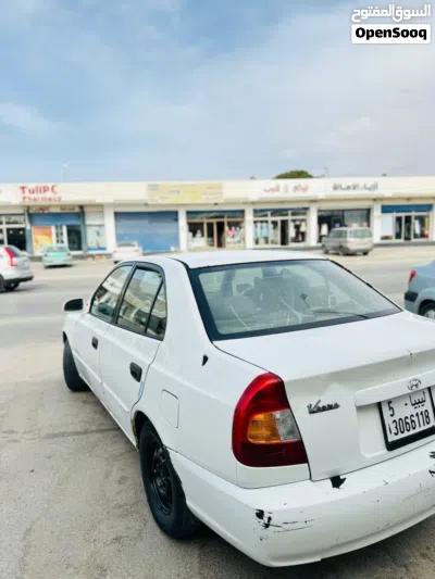 هيونداي فيرنا Standard 2