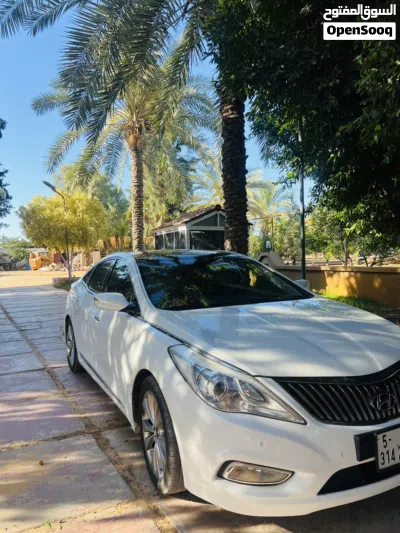Hyundai Azera GL 2