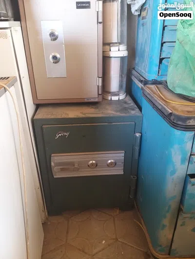 undefined 3