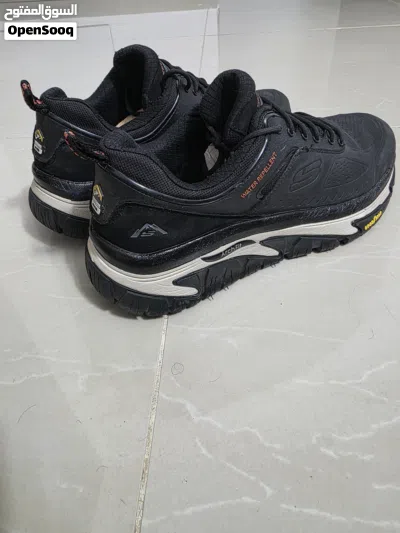 بوت Skechers اصلي وبحال الجديد قياس 45 2