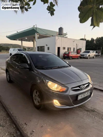 هيونداي اكسنت Standard 4