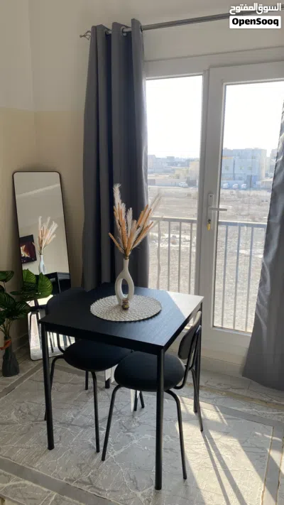 غرف VVIP للايجار اليومي في المعبيله الثامنه والجنوبيه راقيه جدا قريب الجامعات والخدمات Room for rent 4