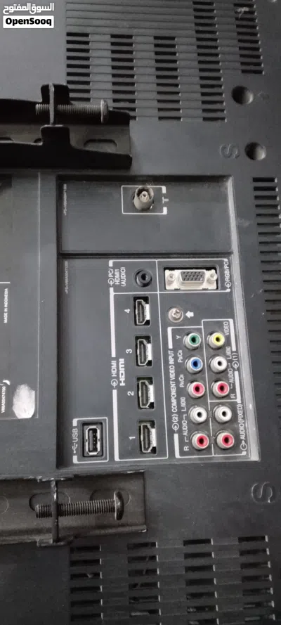 شاشة TOSHIBA 2