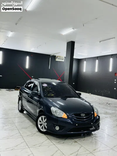 Hyundai Accent Limited 3