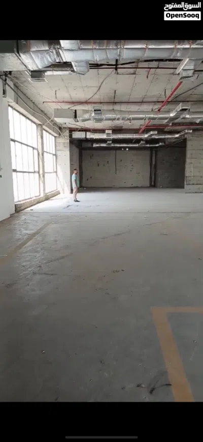 يوجد مخازن في جميع مناطق الكويت There are stores in all areas of Kuwait 3