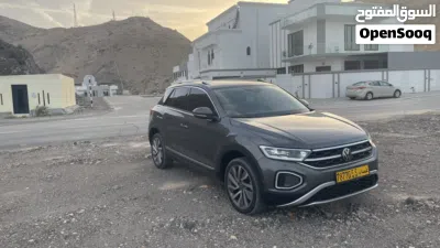 Volkswagen T‑Roc Standard 2