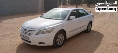 تويوتا كامري LE 2
