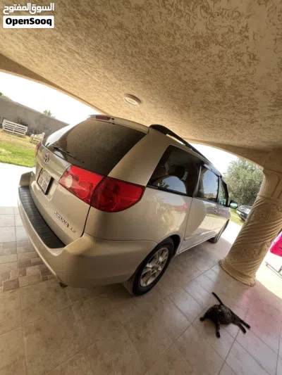 Toyota Sienna Limited 2