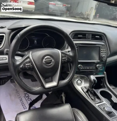 Nissan Maxima SV 2