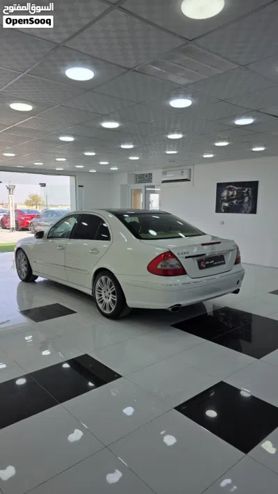 Mercedes Benz E-Class E 280 2