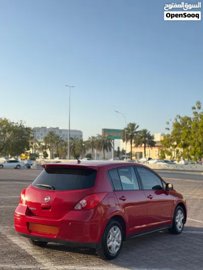 Nissan Versa SV 4