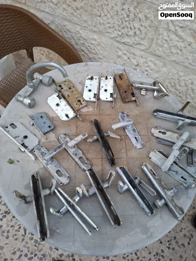 ايدين بواب و سكاكر السعر بالوصف 2