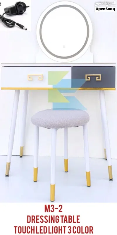 طاولة تزيين مزودة بمرآة وإضاءة LED Dressing table with miror led light 3