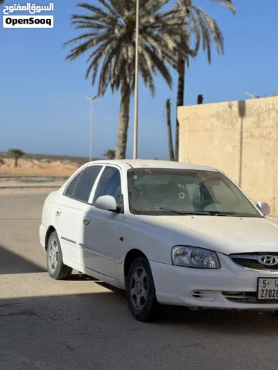 Hyundai Verna S 3