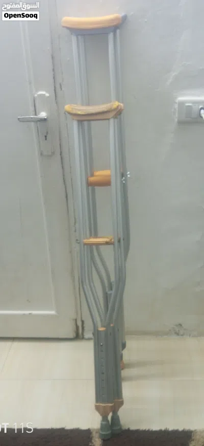 عكاز طقم عدد 2 اربع قطع 2