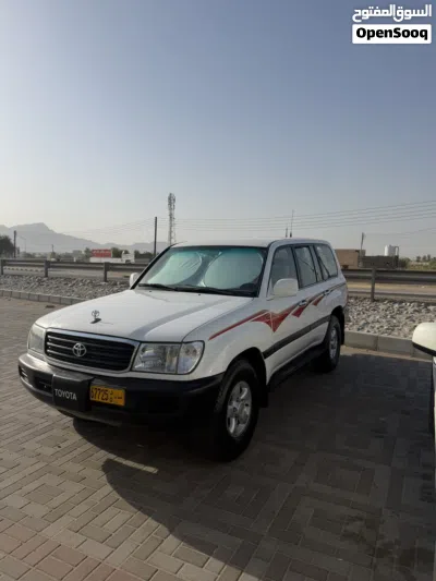 Toyota Land Cruiser GXR 4