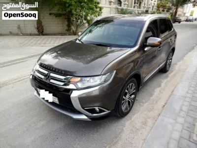 Mitsubishi Outlander Standard 4