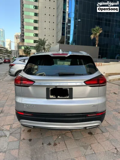 Geely Azkarra 4