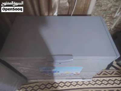 السلام عليكم مجمده ماركت نيزك السعى مالتها من 200 الى 300 لتر مستخدمه بس شهر واحد ونظيفه 2