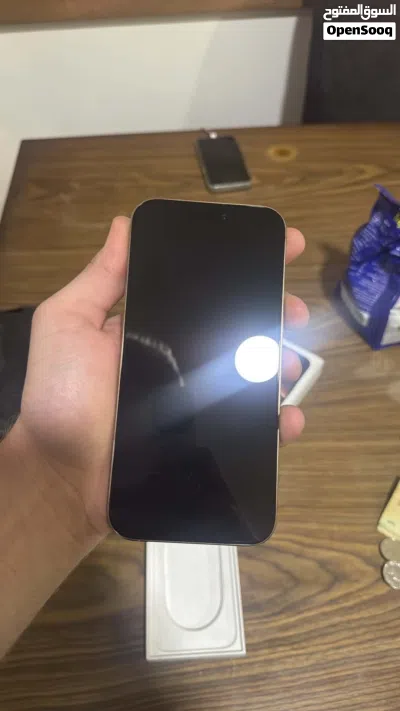 IPHONE 16 pro max 2