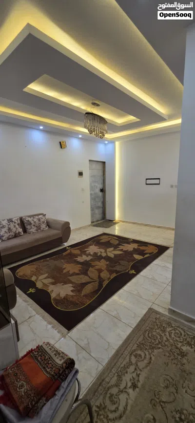 شقه مفروشه للايجار 1300 دينار حي السلام 4