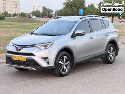 Toyota RAV 4 XLE 4