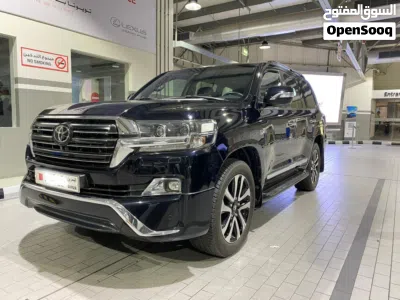 Toyota Land Cruiser VXR 4