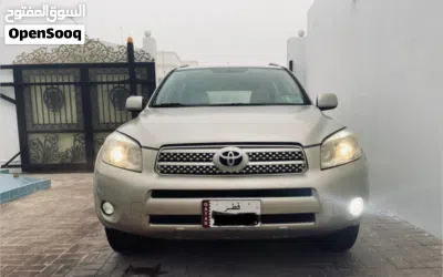 Toyota RAV 4 Limited 4