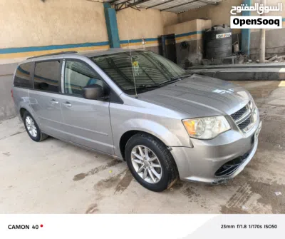 Dodge Caravan SE 3