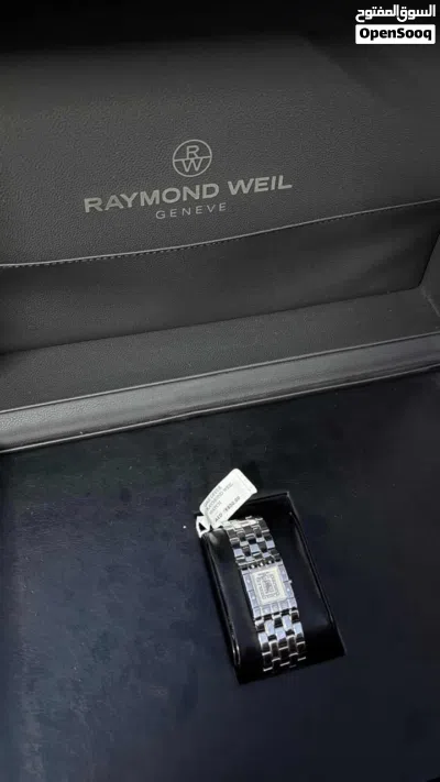 ساعة الماس أصلية من ماركة (Raymond Weil) 2