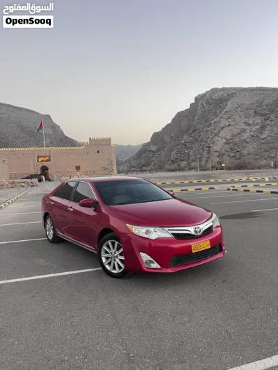 Toyota Camry XLE 3