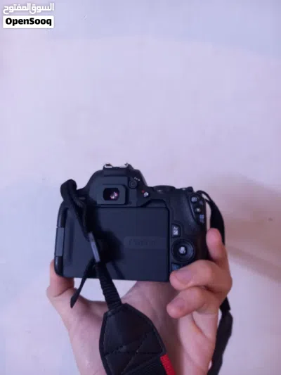 كامرة canon 250D اخو الجديد 2