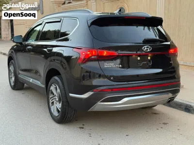 Hyundai Santa Fe SEL Premium 3