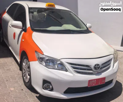 Toyota Corolla XLE 3