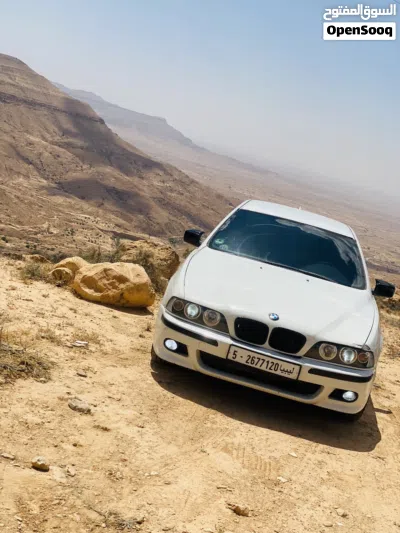 BMW 5 Series 525 3