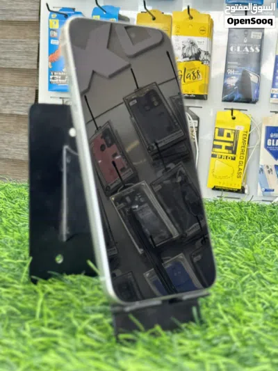 iPhone 15 Pro Max 256g 4