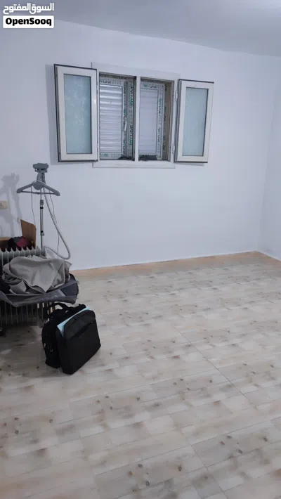 استوديو للبيع عتبة 3
