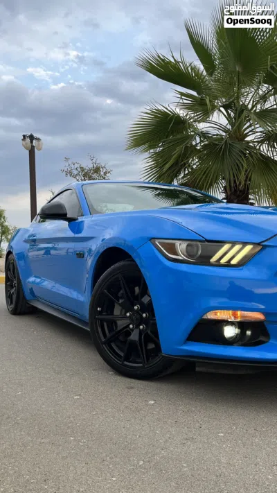 Ford Mustang GT 2