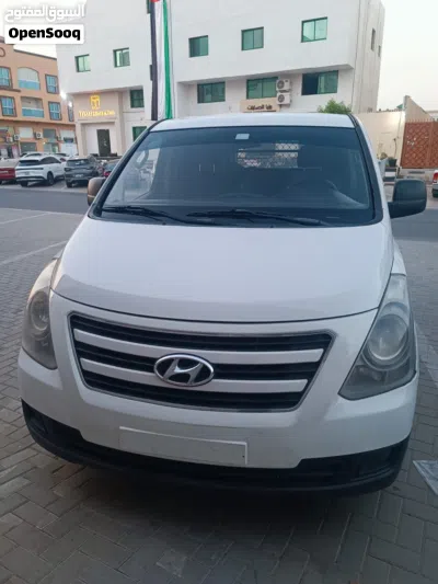 Hyundai H1 Standard 3