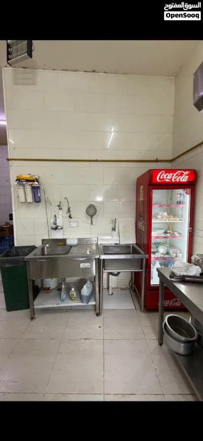 مقهى بكامل اغراضه بسعر مغري 4